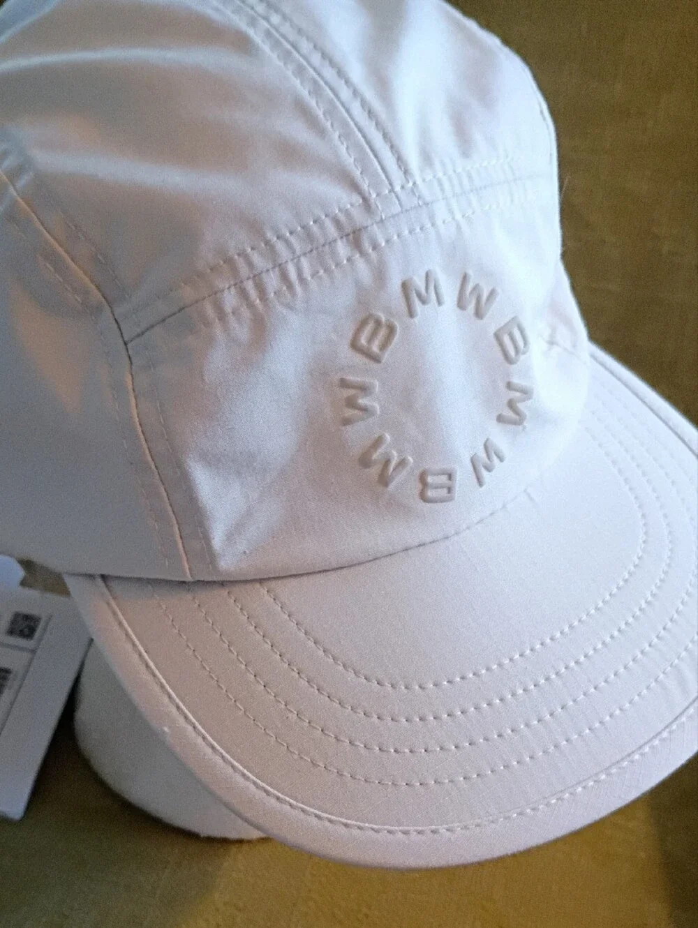 BMW Five-Panel ARC Cap with Subtle Logo Cream Minimalist Freude NWT